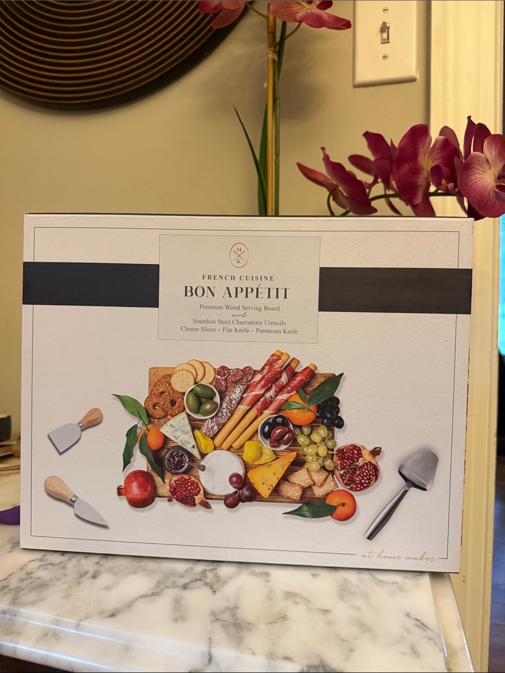 Bon Appétit Charcuterie Serving Board Set - NWT